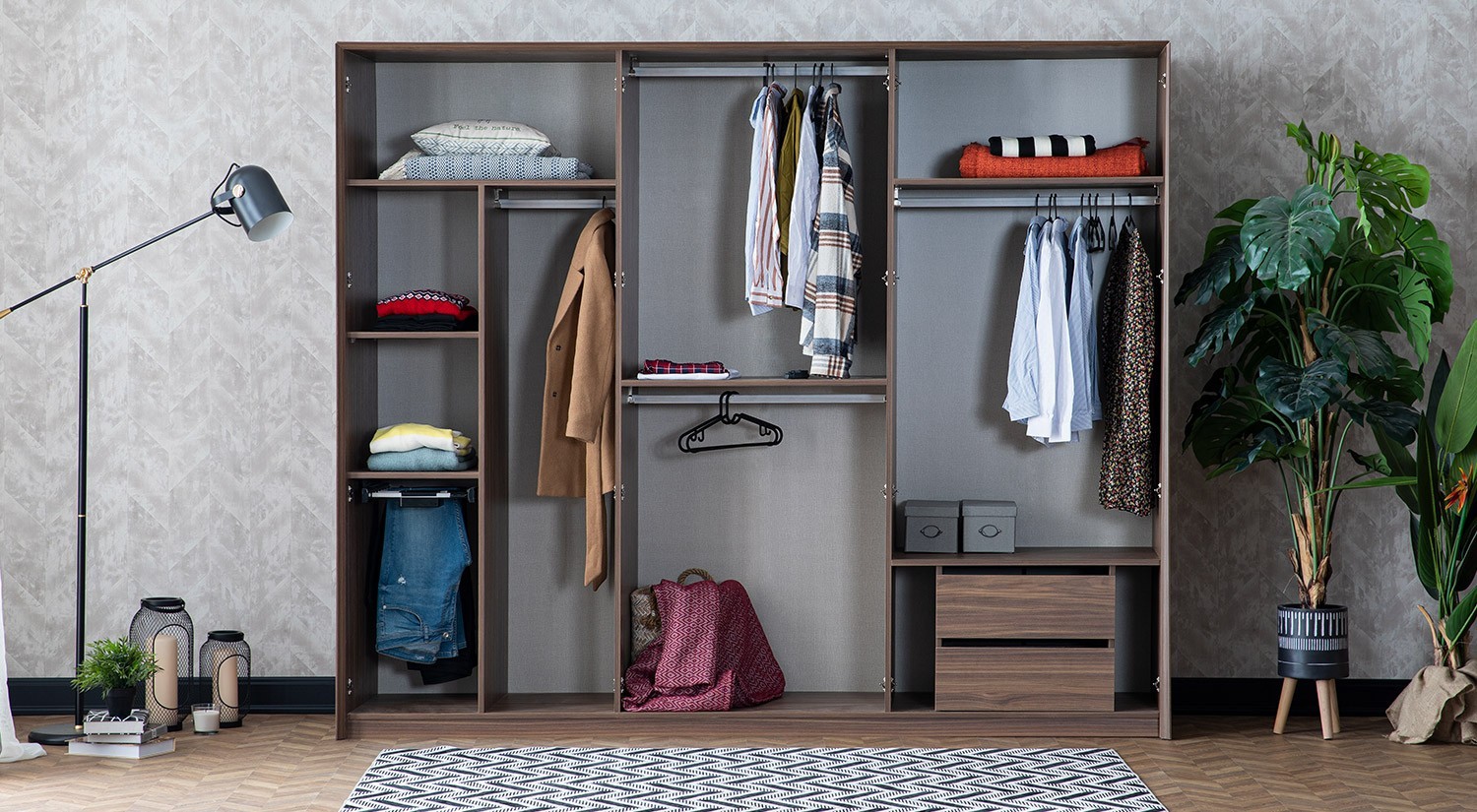Polo Bedroom