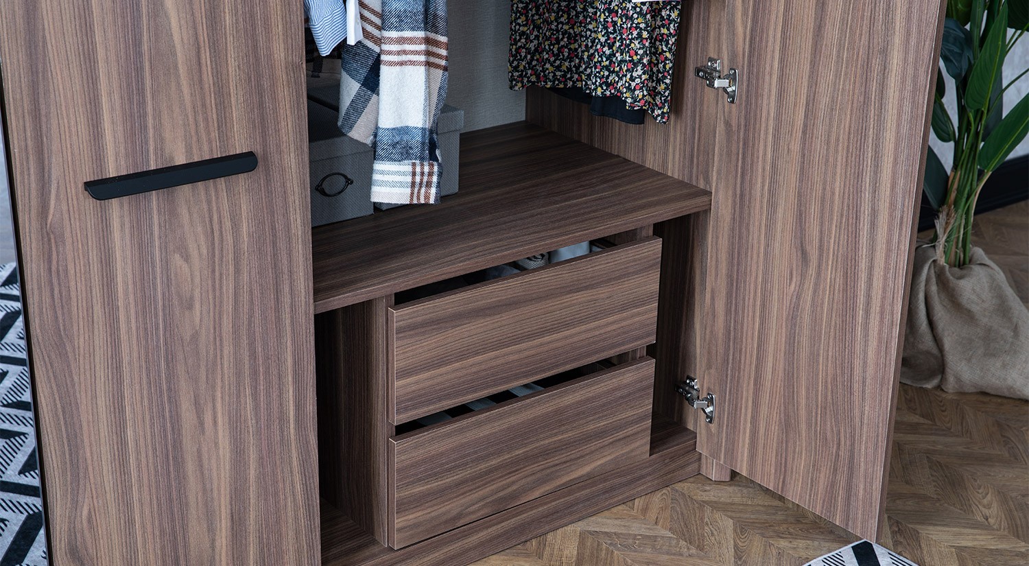 Polo Bedroom
