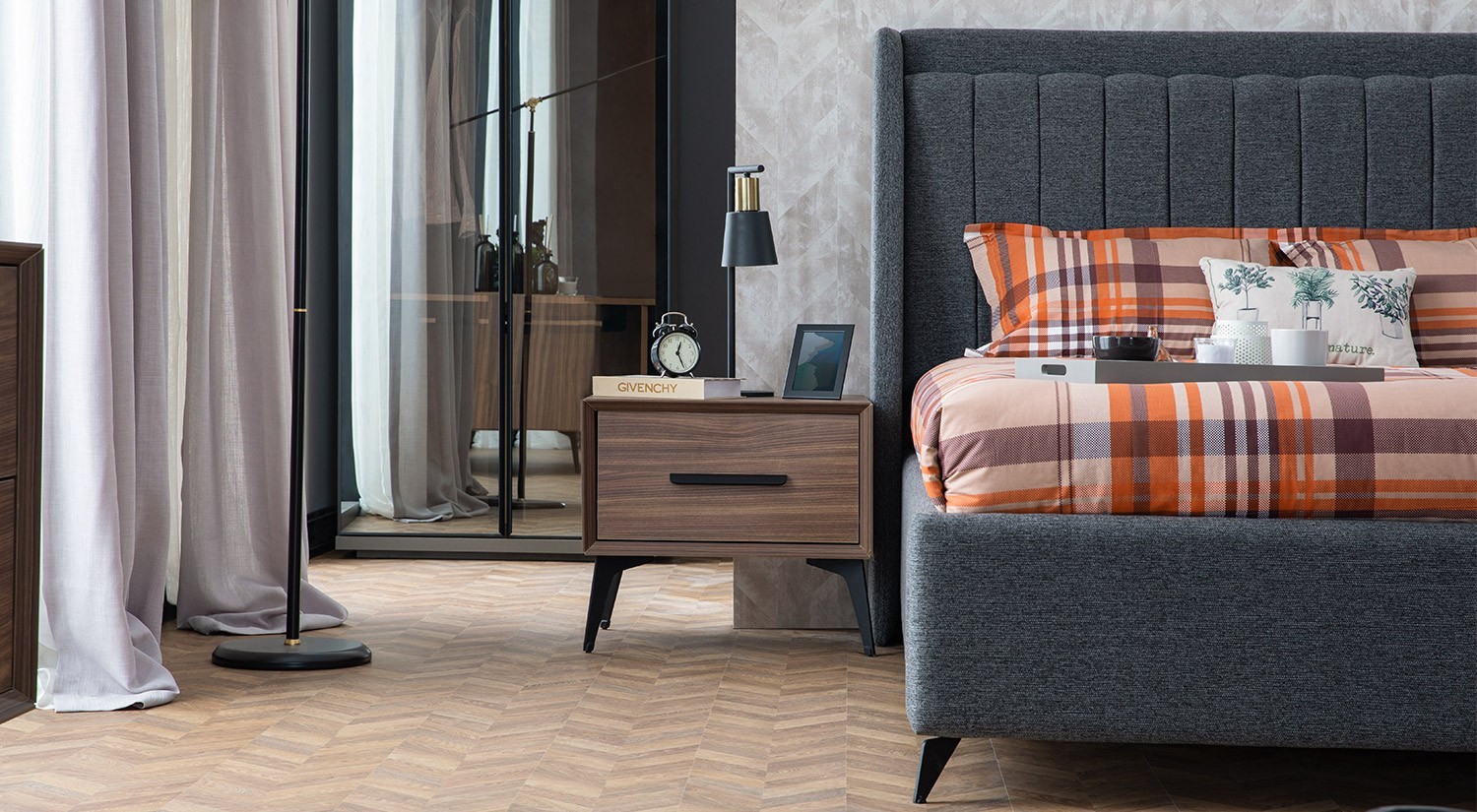 Polo Bedroom