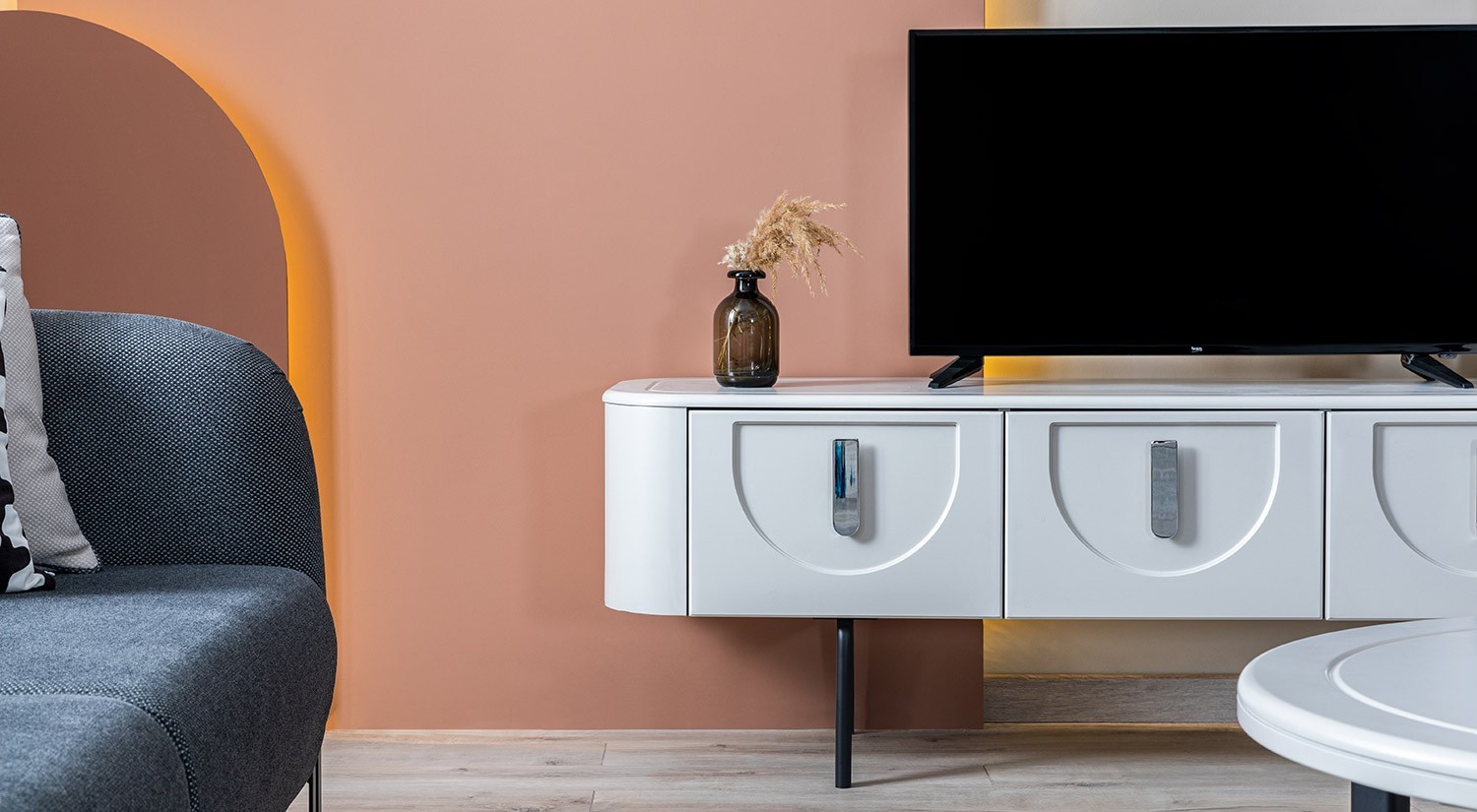 Milas Wall Unit