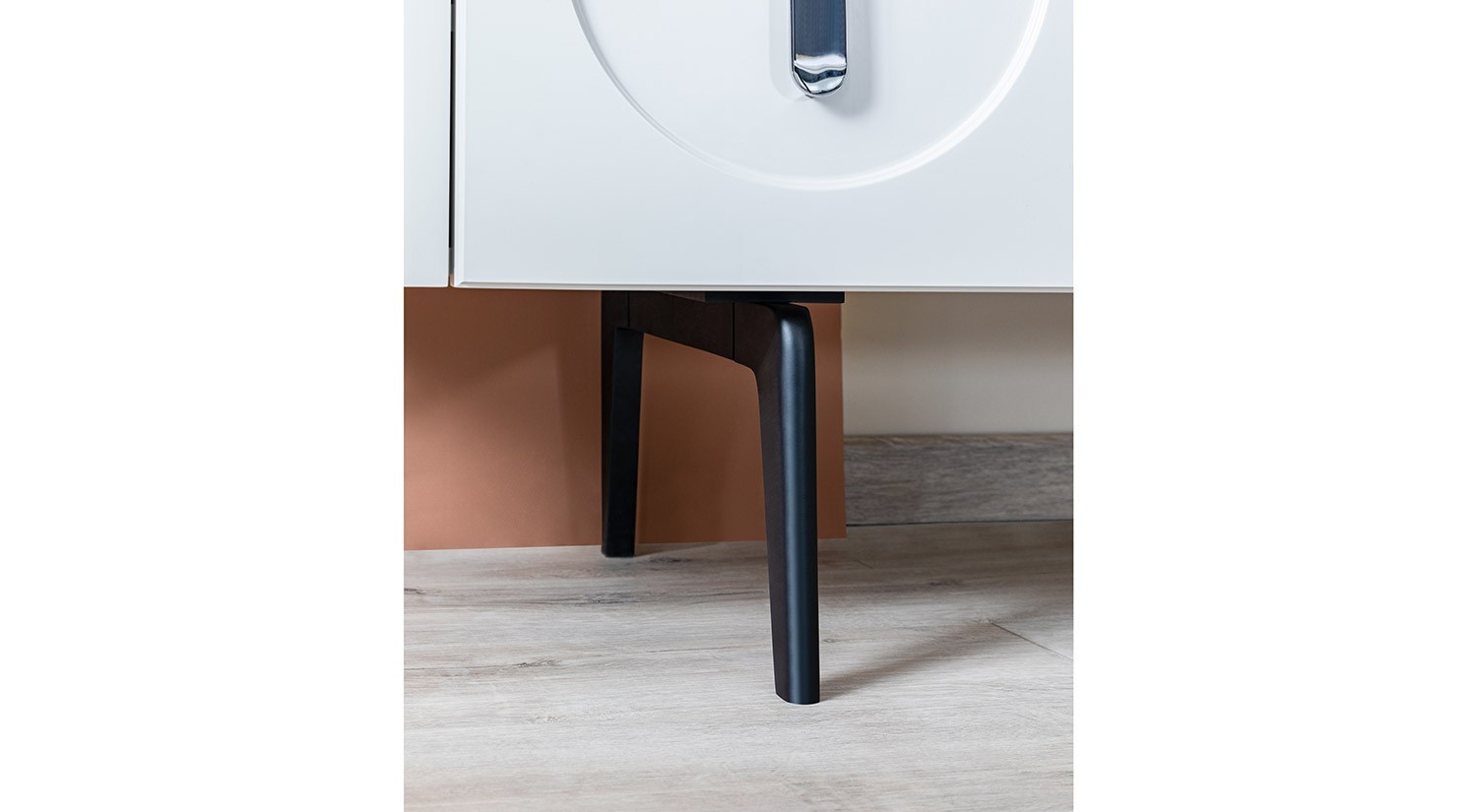 Milas Wall Unit
