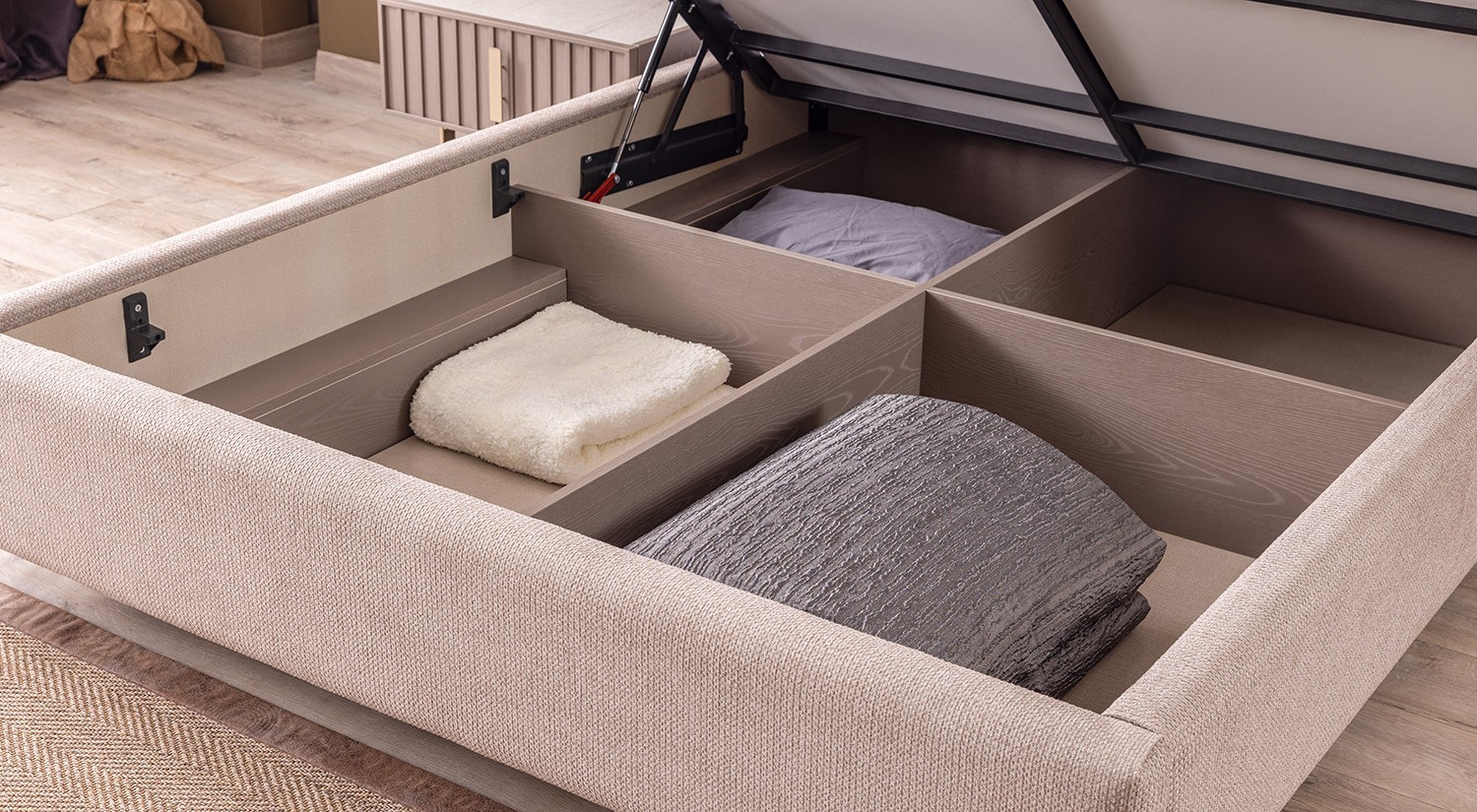 Latte Bedroom Set