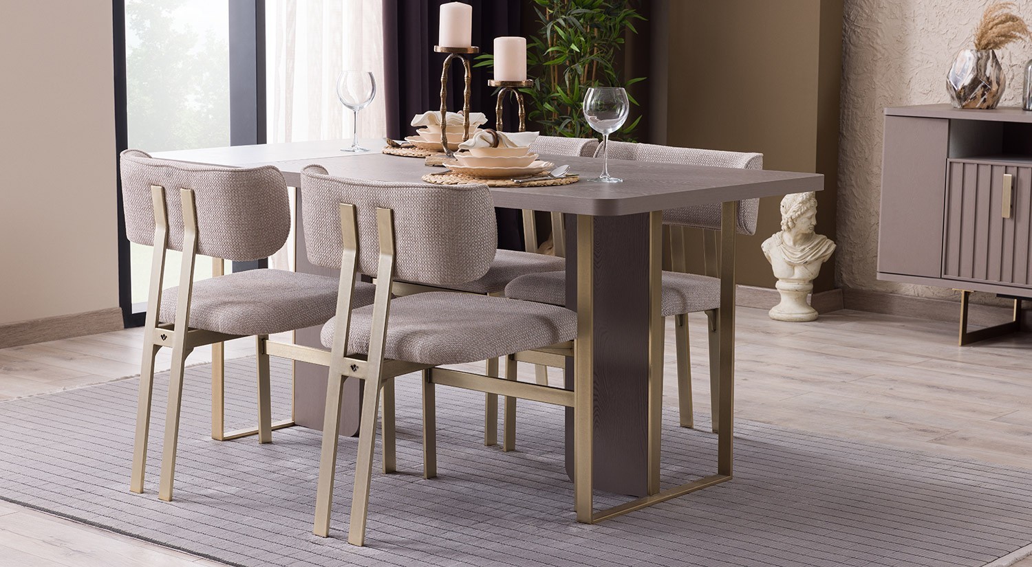Latte Dining Room