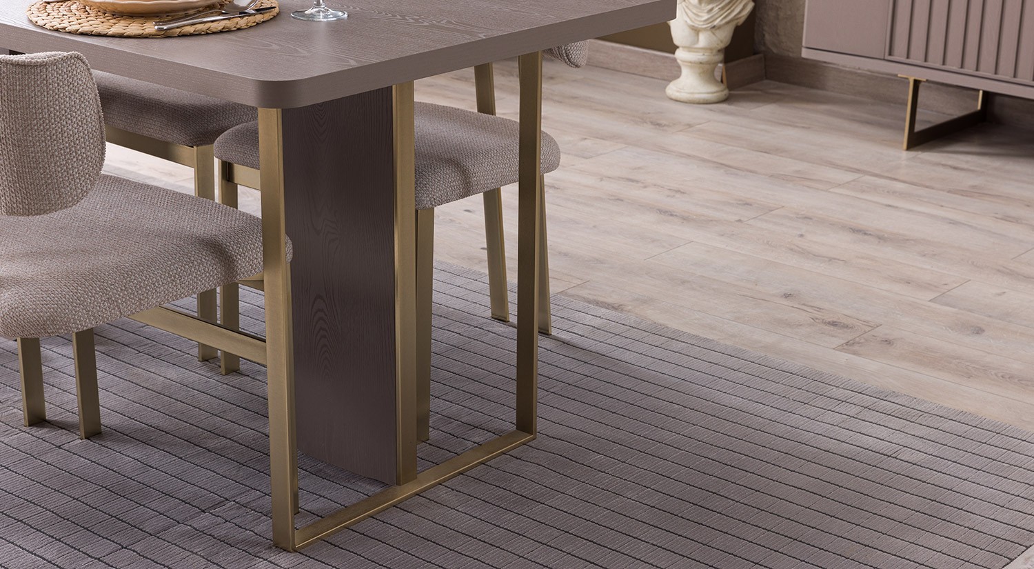 Latte Dining Room