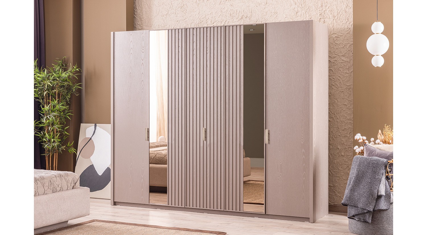 Latte Bedroom Set