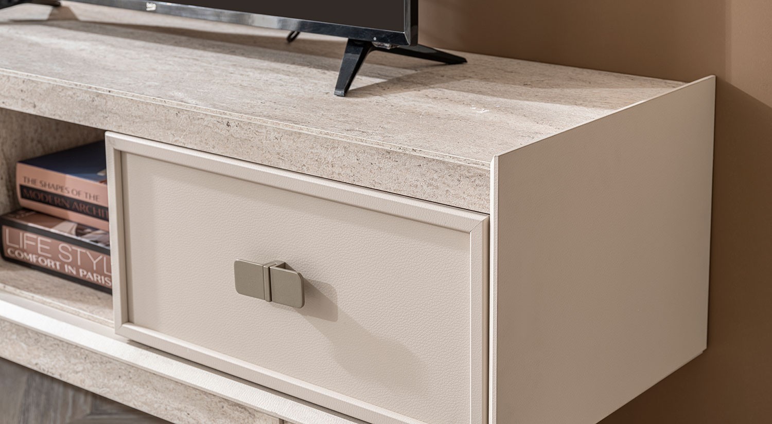 Alaska Wall Unit