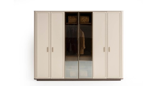 Bonita Bedroom