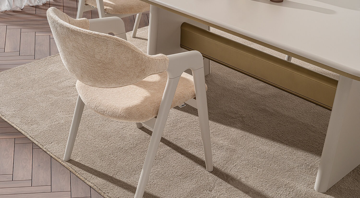Perla Dining Room
