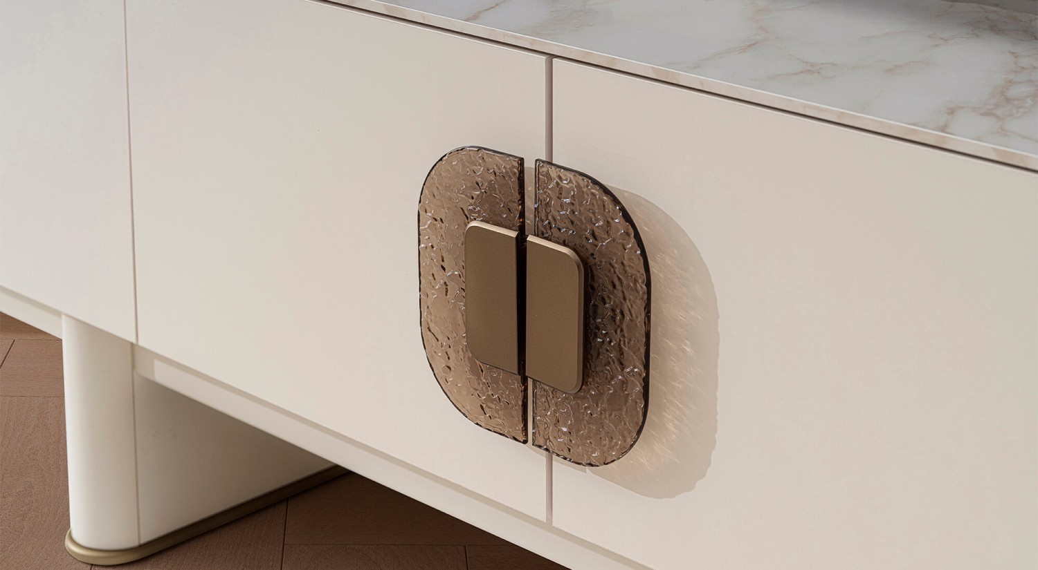 Assos Wall Unit