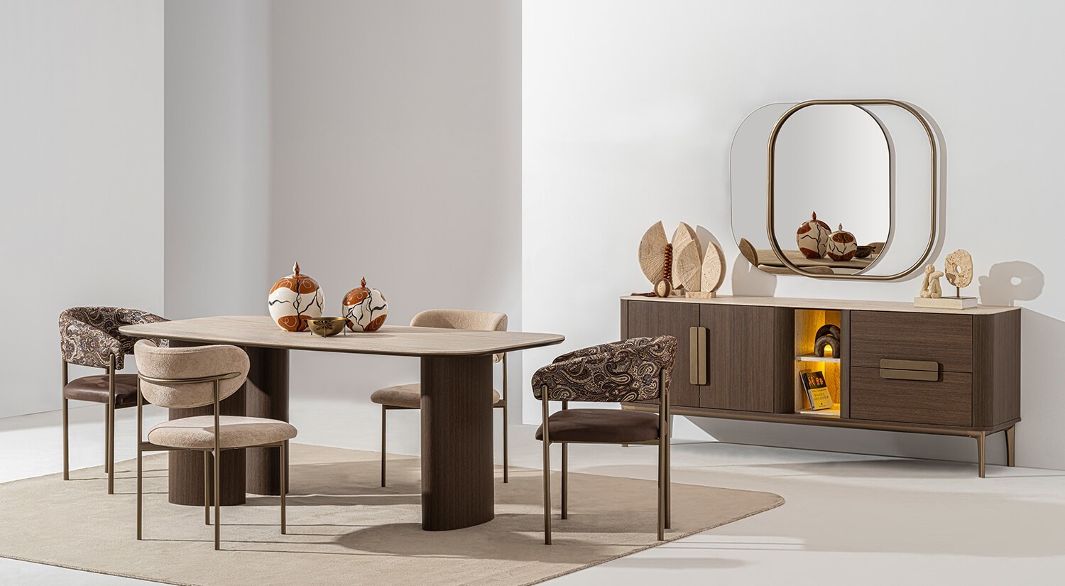 Legna Dining Room