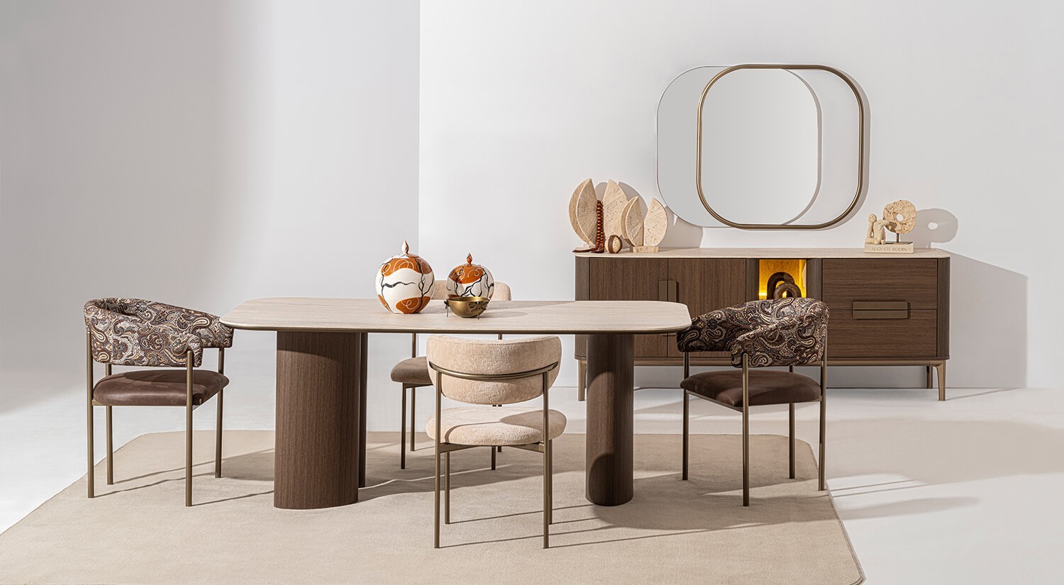 Legna Dining Room