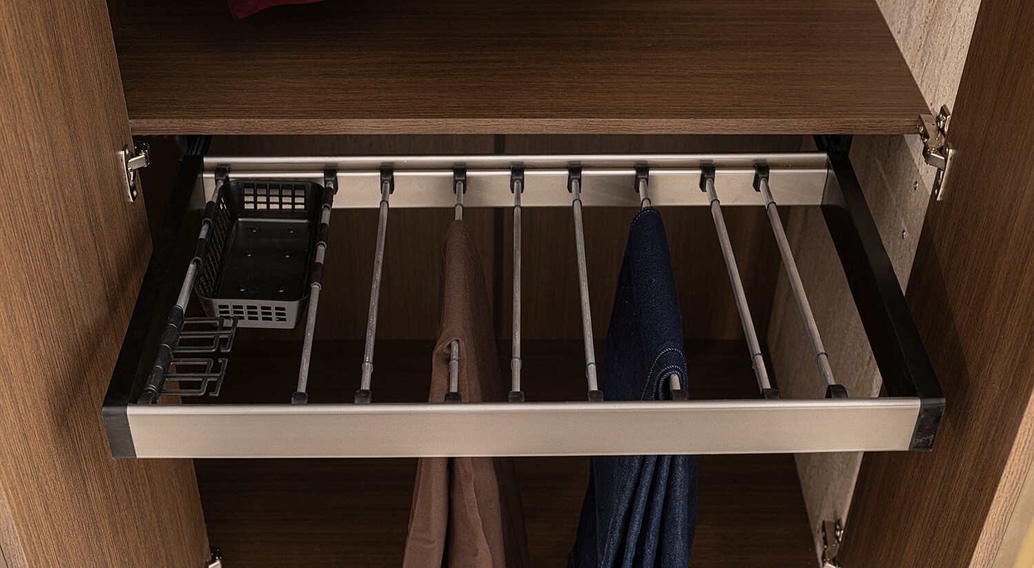 Legna Bedroom
