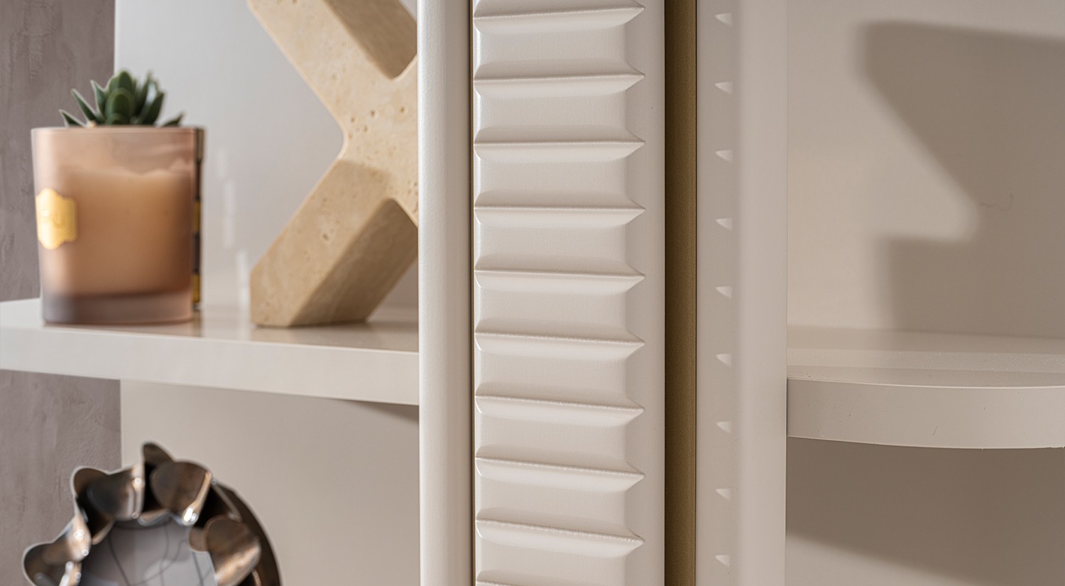 Perla Wall Unit