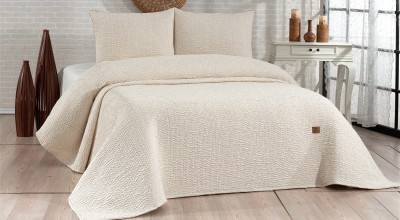 Perla Bedspread Cream (235x255 cm)
